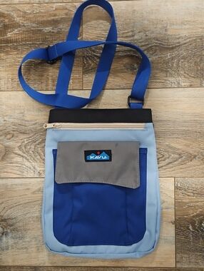 KAVU Keeper Crossbody Bag